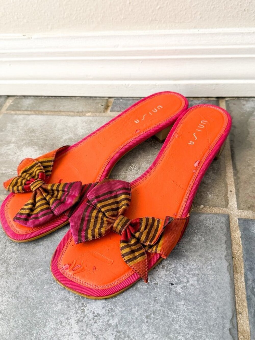 Unisa Open Toe Mule Heels Size 8 Orange Pink Bow Striped Kitten Heel Sandals